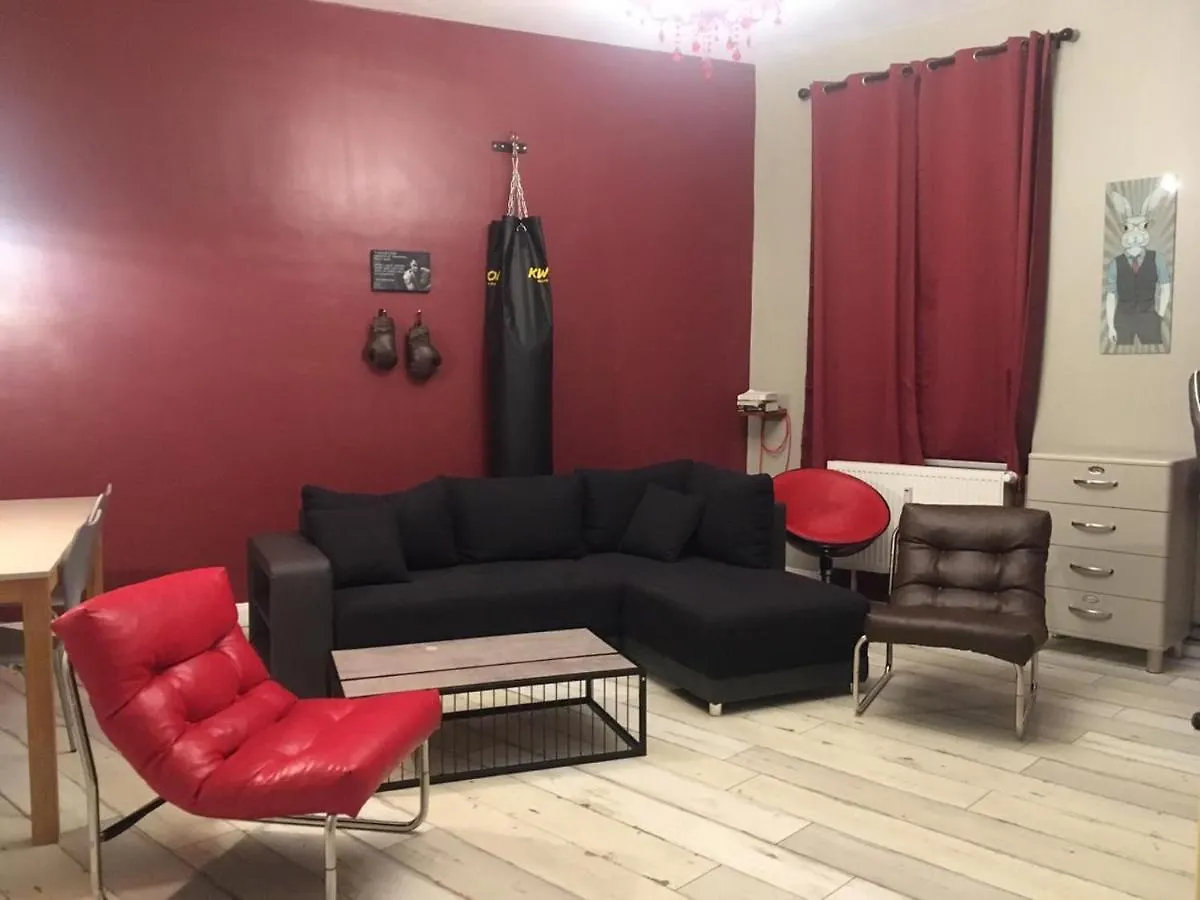 Great Apartment In Berlin Alexanderplatz contacts